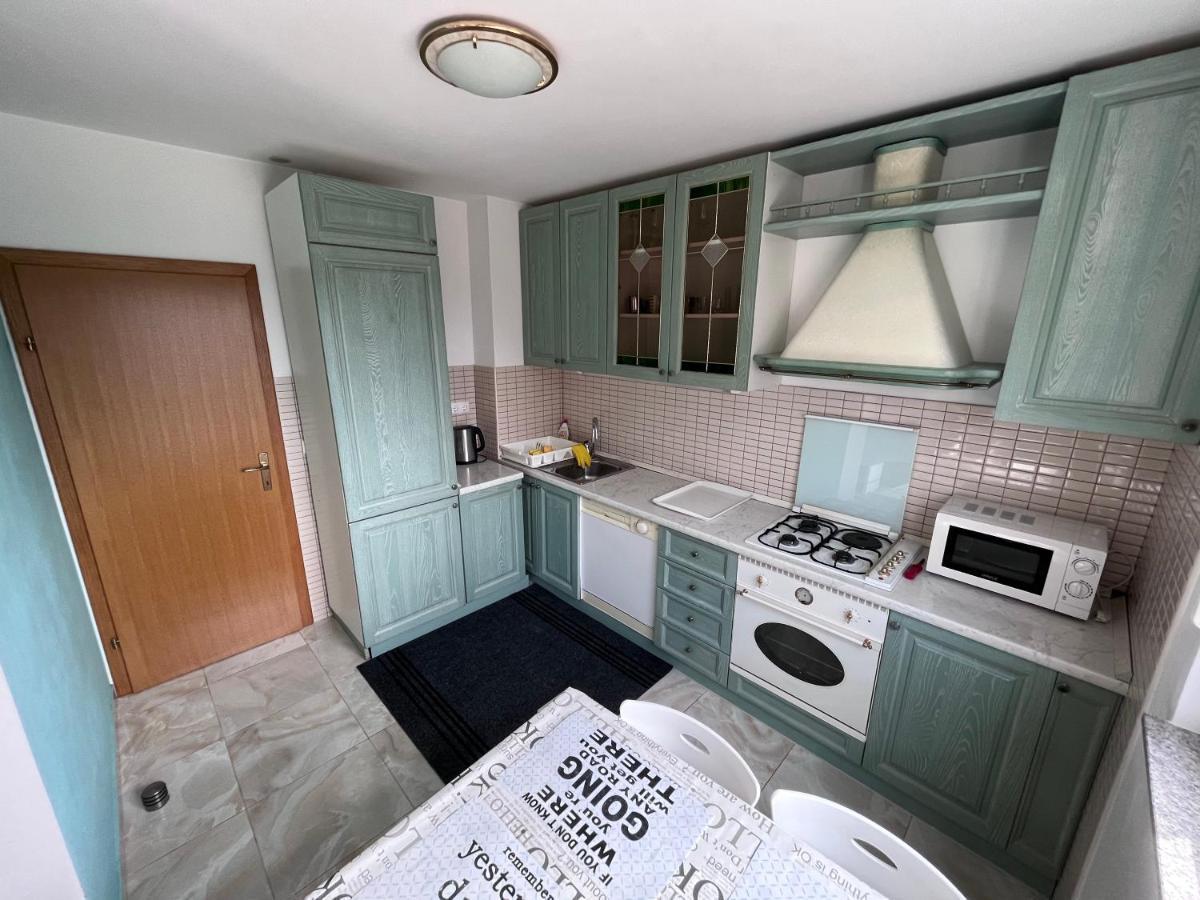 Apartment Popeye Makarska Eksteriør billede