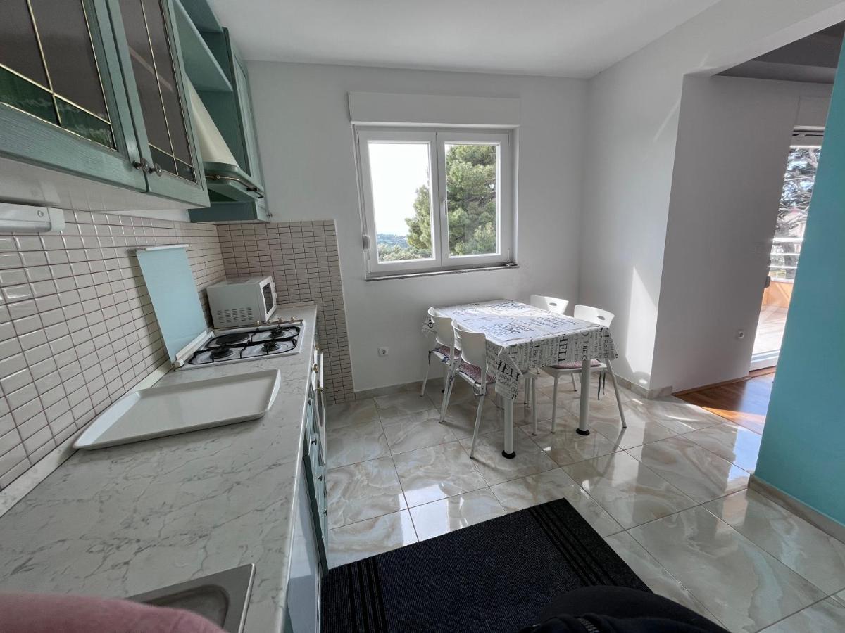 Apartment Popeye Makarska Eksteriør billede